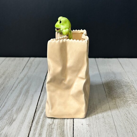 Vintage Souvenir I Had a Bag of Fun in South Dakota Frog Pencil Holder JAPAN - Picture 2 of 7